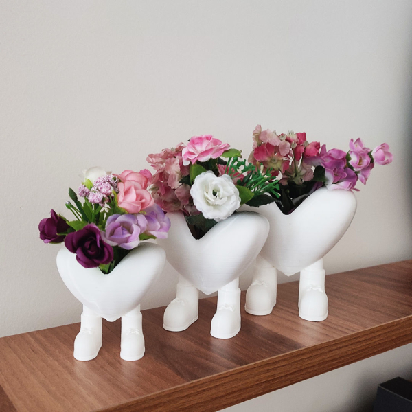 CUTE HEART FLOWERPOT