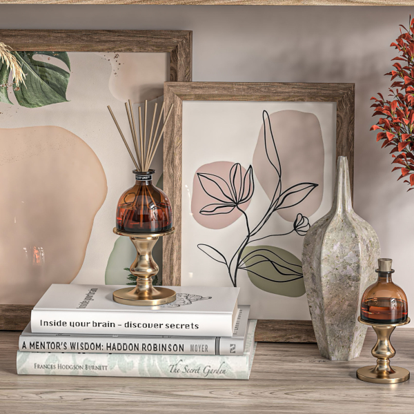 Decorative shelf 06