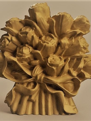 pot ou vase au motif de fleur